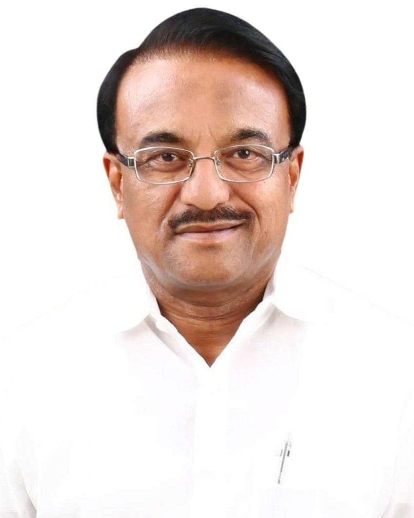 Shri Shashil G. Namoshi